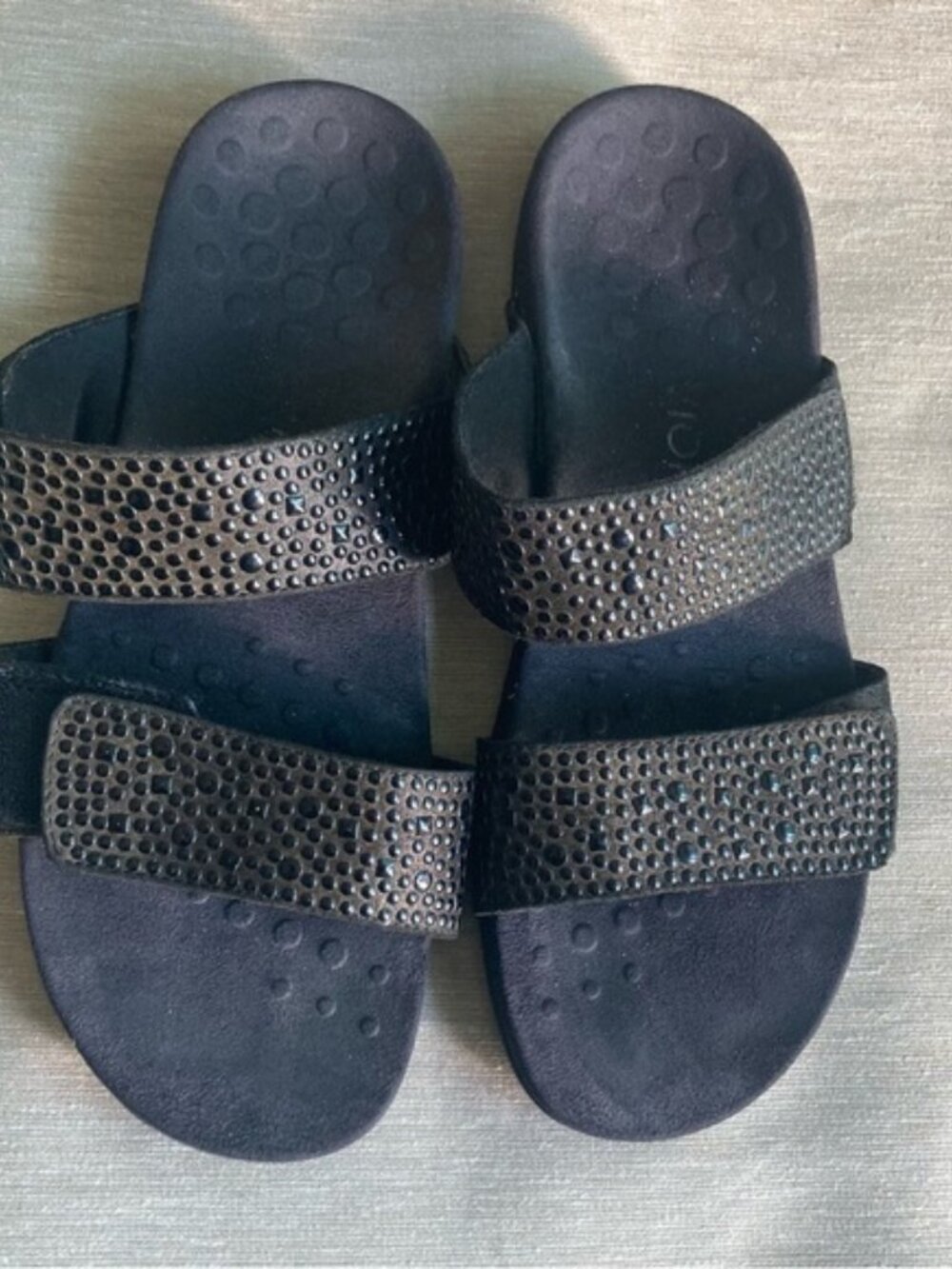 VIONIC Sz 8 Rest Samoa Studded Velcro Closure Adjustable Orthotic Insole Sandals - Picture 4 of 13